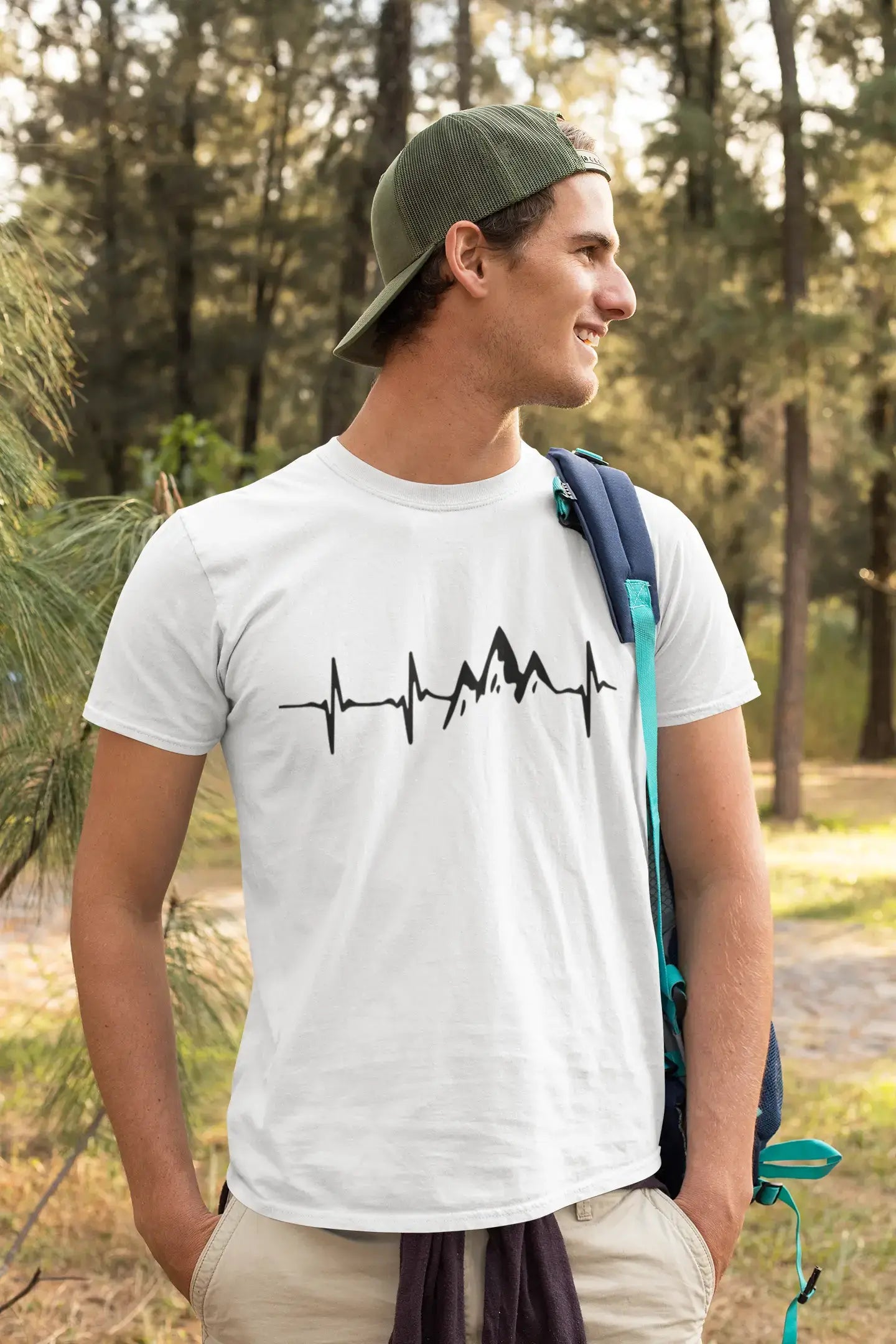 ULTRABASIC - Graphic Printed Men's Mountain Heartbeat T-Shirt White
