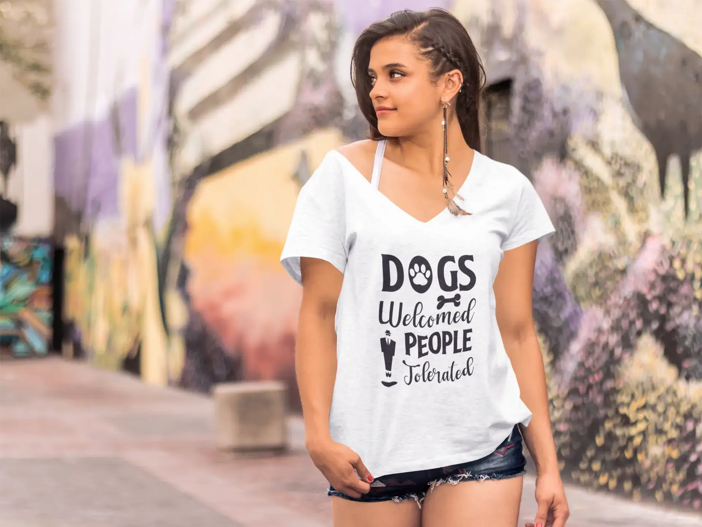 ULTRABASIC Women's T-Shirt Dogs Welcomed People Tolerated - Funny Short Sleeve Tee Shirt Tops