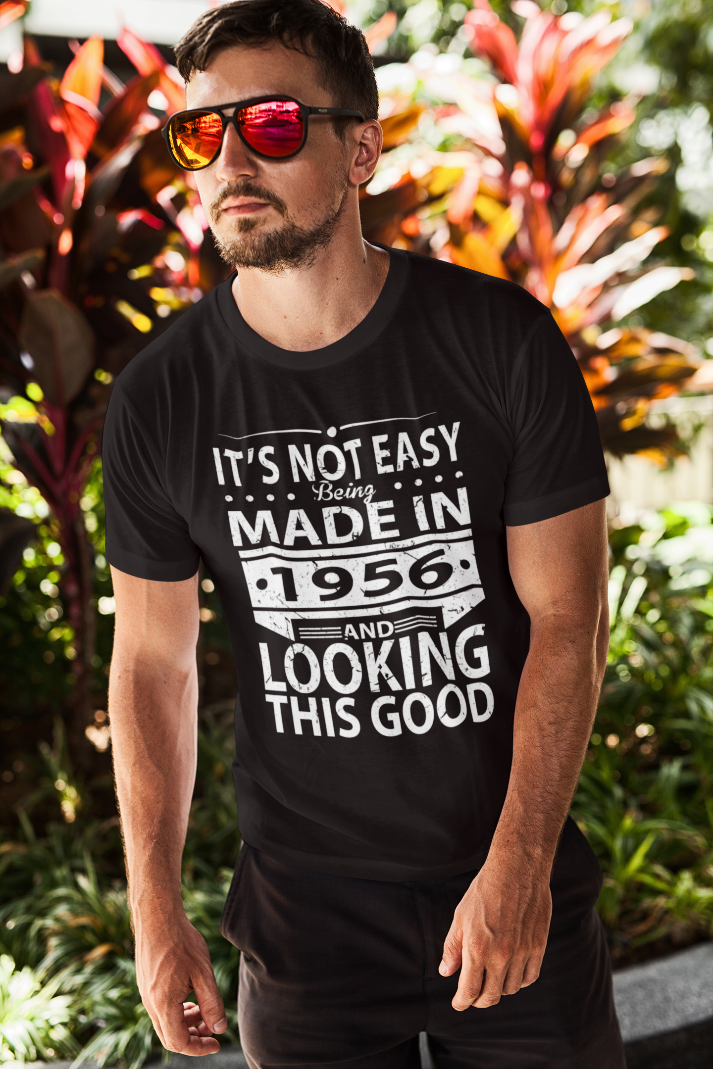 ULTRABASIC Men's T-Shirt Vintage Made in 1956 It's Not Easy Looking This Good - 64th Birthday Gift Tee Shirt